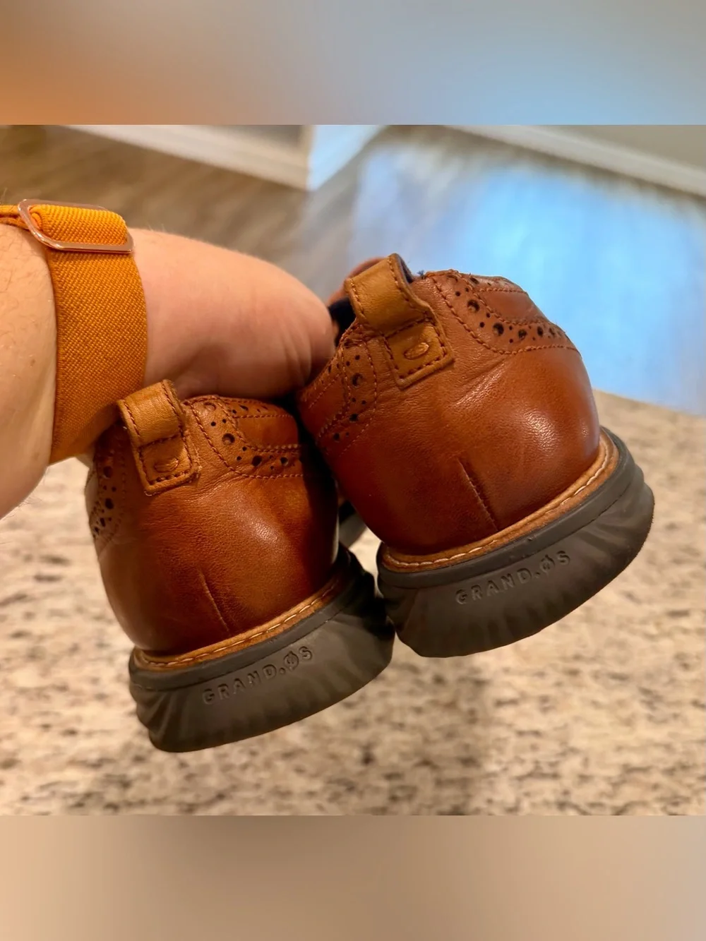 Cole Haan Mens Size 10.5 M Grand Evolution Leather Wingtip Oxford Shoes Brown